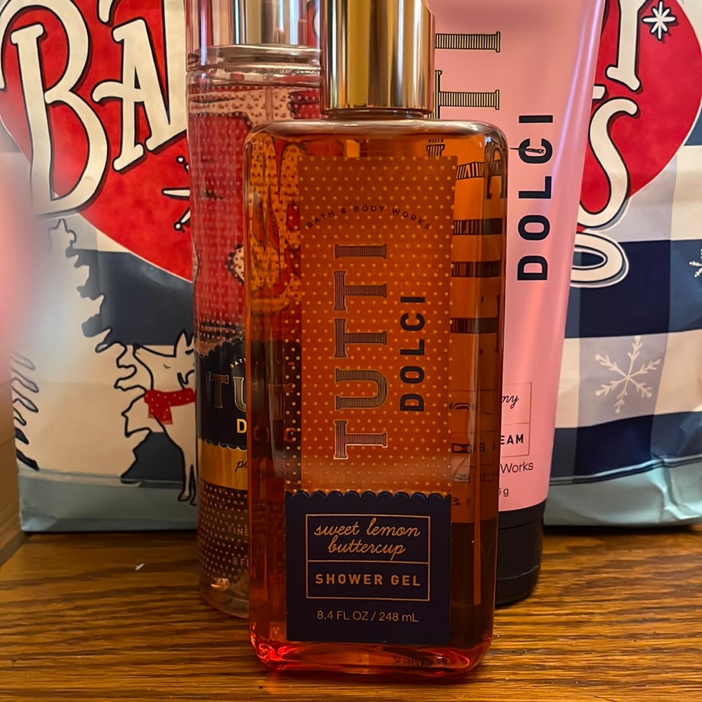 Tutti Dolce pink peony crème body collection